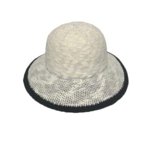 19s 0194 medium brim with black trim brim