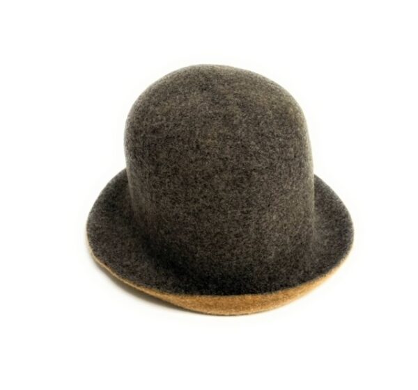 21s 0564 boiled wool flat knit reversible cloche hat
