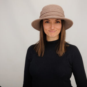 19s 0864 boiled wool brim hat with pleated crown