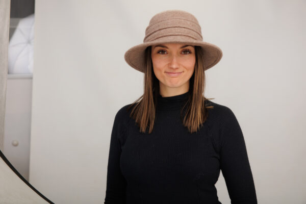 19s 0864 boiled wool brim hat with pleated crown